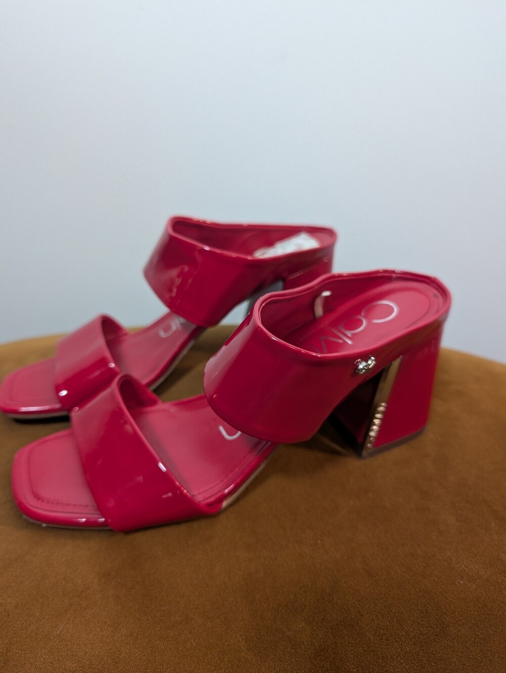 Calvin Klein Red Patent Double-Strap Slide Sandals Size 9M - Picture 4 of 8